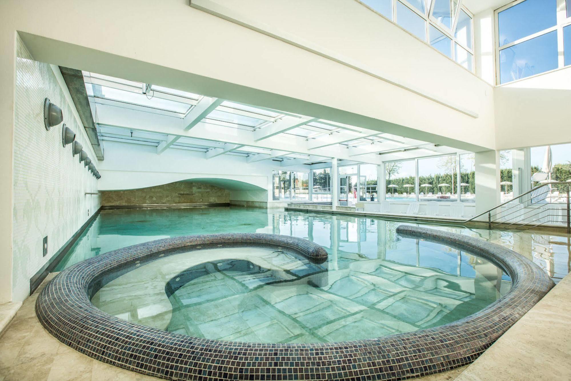 Terme Di Venturina Ξενοδοχείο Venturina Terme Εξωτερικό φωτογραφία